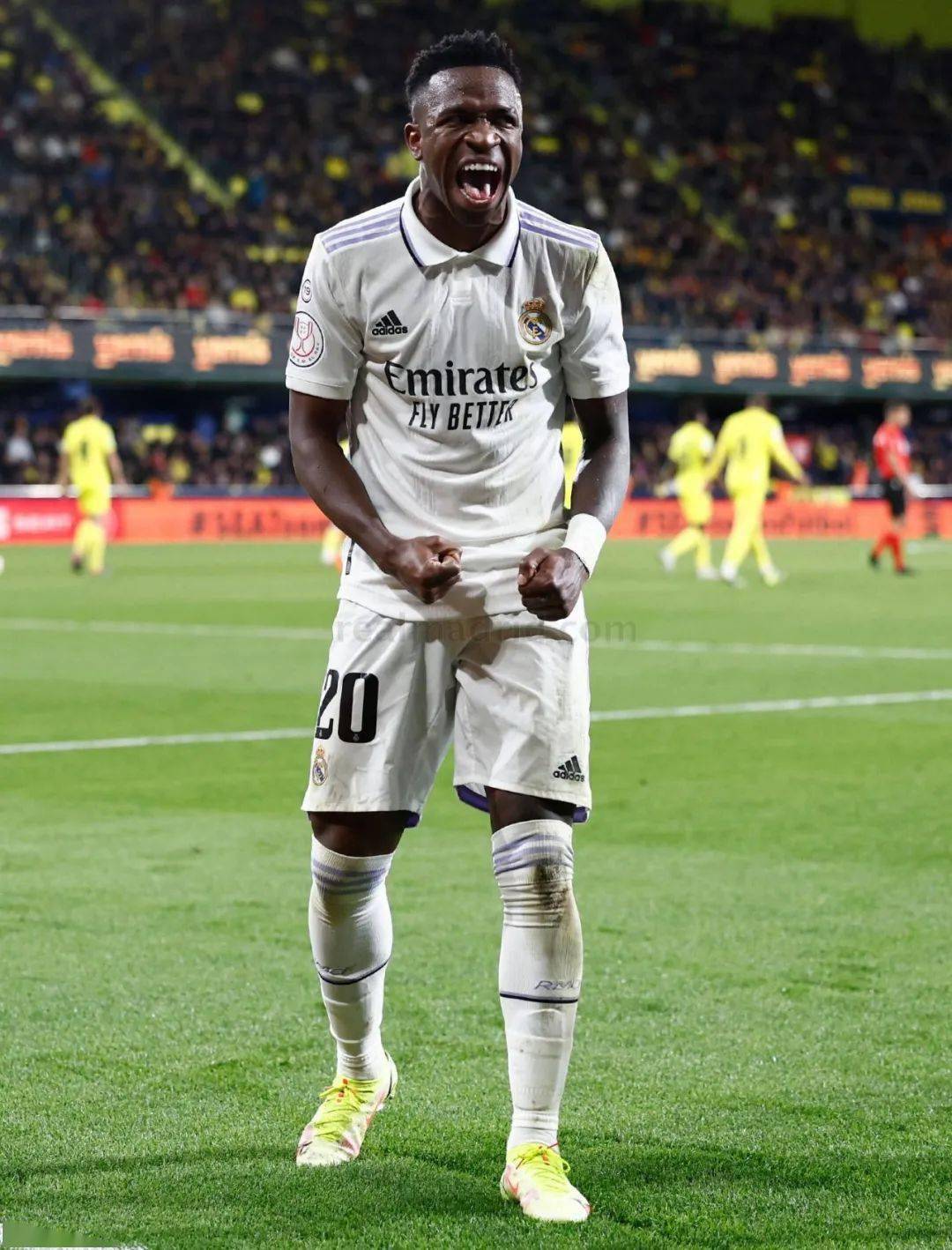 包含赛前皇家马德里备战国王杯，临场应变细节曝光，质疑声仍在，数据趋势出现新变化的词条